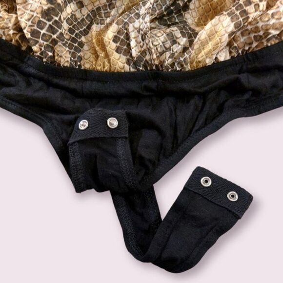 Superdown Aliza Snake Print Bodysuit - Picture 4 of 9